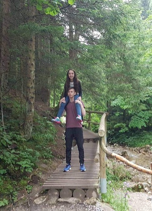 שום דבר לא הכין אותי ליום שהתינוקת של הבית מתגייסת