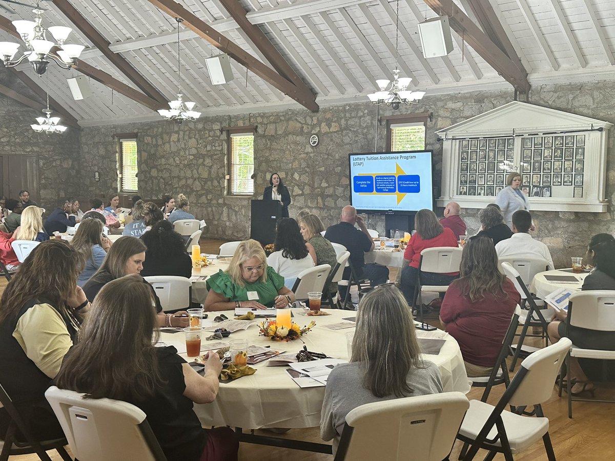 SCCanGo (@sccango) on Twitter photo CHE and SCCANGO are live at the USC Union School Counselor Lunch for a wonderful meal and a great conversation with 50+ School Counselors from 19 SC high schools representing 9 counties in SC! One of our favorite annual events! <a href="/SCCommHigherEd/">SC Commission on Higher Ed</a> <a href="/uscunion/">USC Union</a> <a href="/PalmettoCollege/">USC Palmetto College</a> CHE and SCCANGO are live at the USC Union School Counselor Lunch for a wonderful meal and a great conversation with 50+ School Counselors from 19 SC high schools representing 9 counties in SC! One of our favorite annual events! <a href="/SCCommHigherEd/">SC Commission on Higher Ed</a> <a href="/uscunion/">USC Union</a> <a href="/PalmettoCollege/">USC Palmetto College</a>