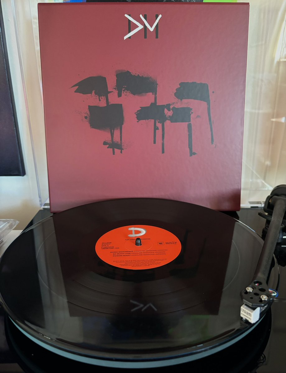 Depecheuk tweet media