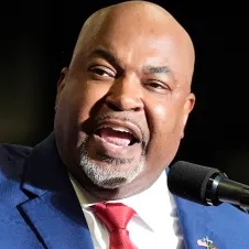 anyone_want_chips tweet media