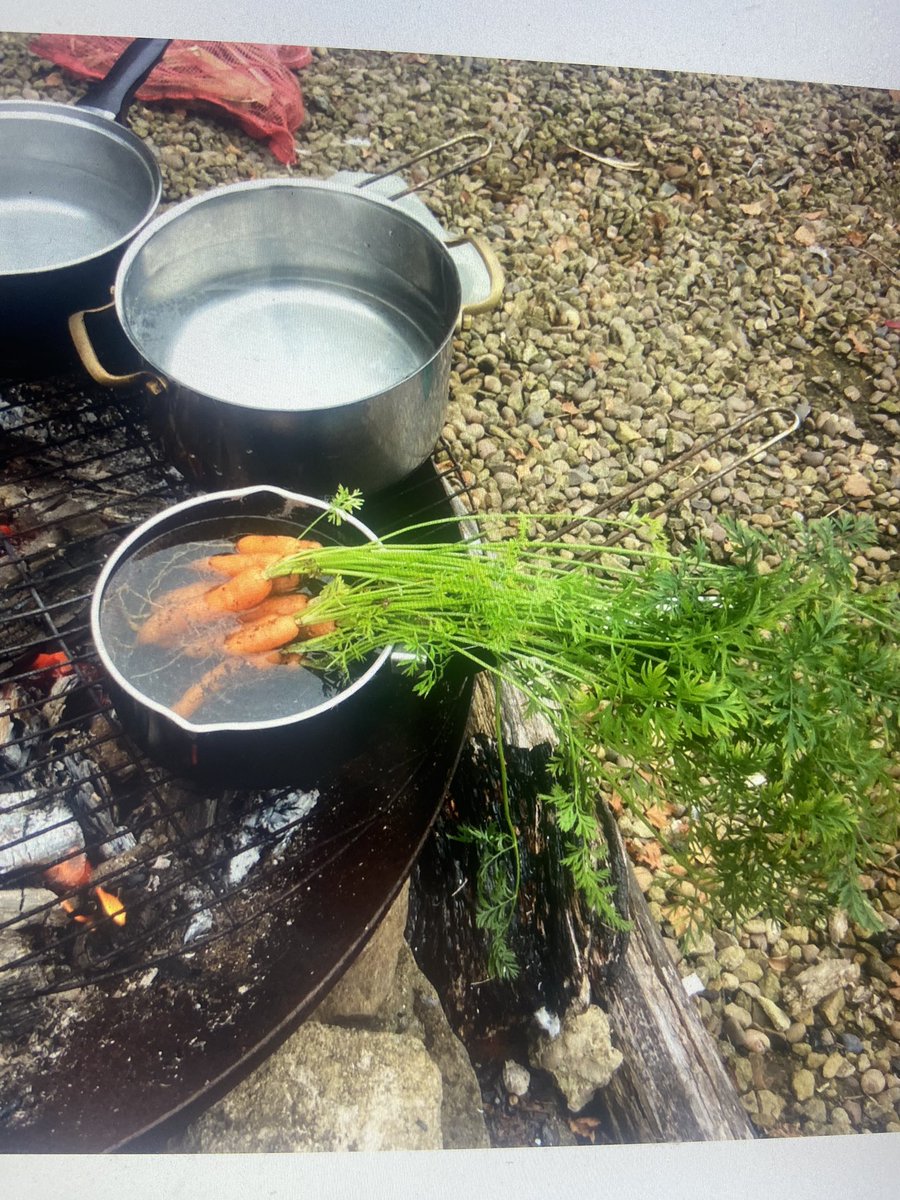 Emley First School tweet media