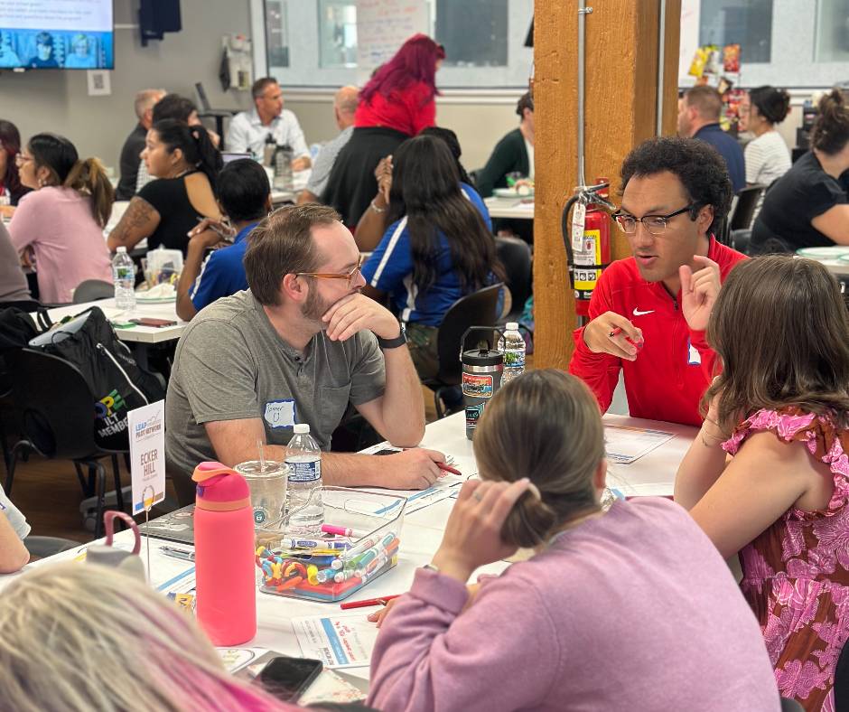 ModernTeacherCo's tweet photo. Cohort 8️⃣ is HERE! 

We’re thrilled to announce the launch of the Pilot Network, where educators collaborate to transform teaching and learning. Follow along on this exciting journey of educational innovation! 💫 #PilotNetwork #Cohort8 https://t.co/pg74WR19cu