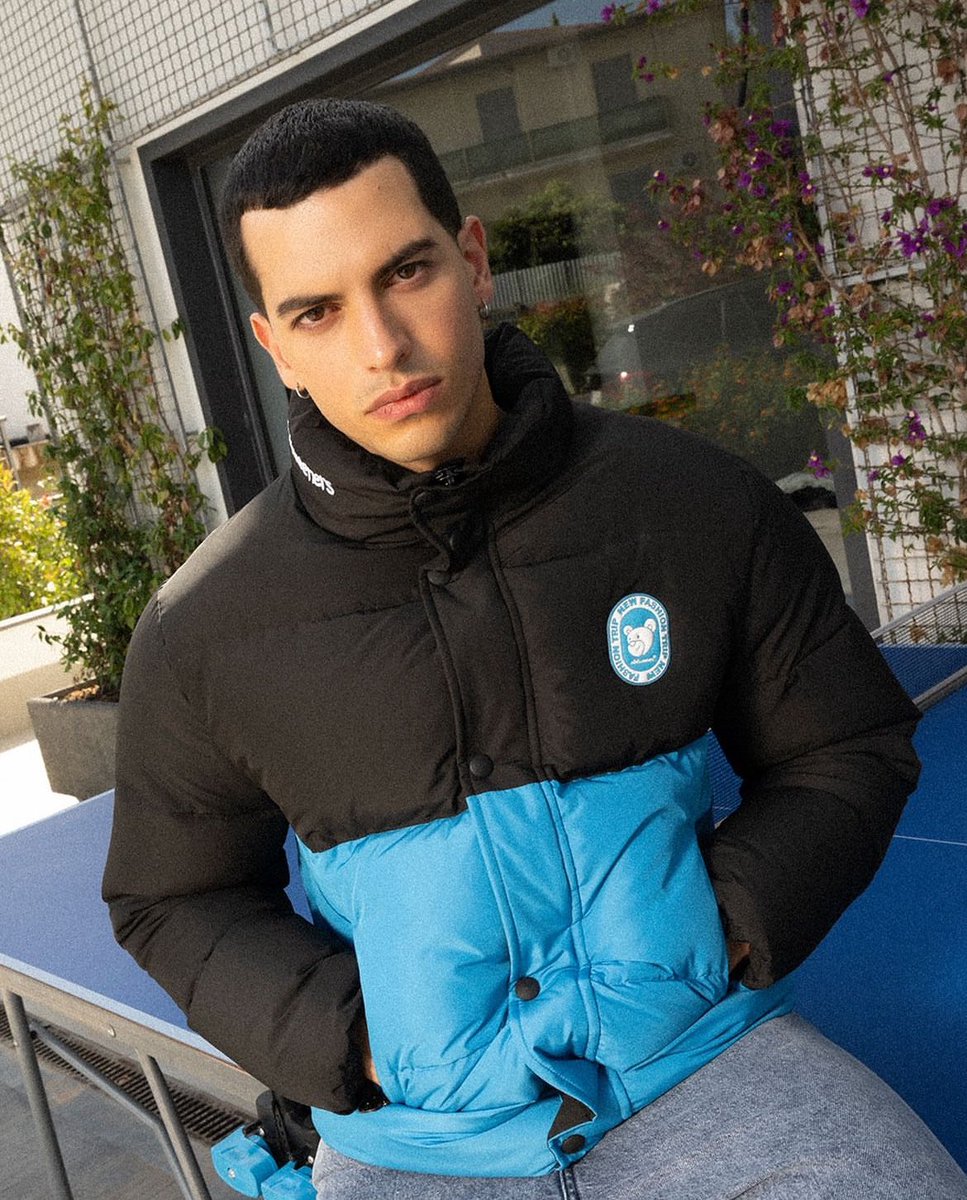 GM! 🫡

Have you ever seen a Web3 brand launching a FW collection and getting sold in the best boutiques around the world?

If your answer is no, then take a look at what we’re building.👊