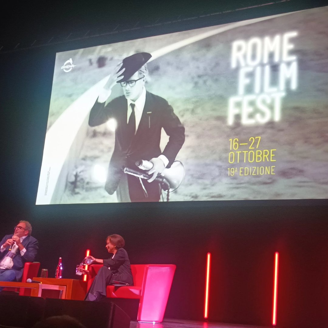 MediCinemaIT's tweet photo. Torna la #festadelcinema di #roma. Anche quest’anno la sala #medicinema al #policlinicogemelli sarà una delle sedi della mostra. 
➡️https://t.co/fFppQ1nQWt https://t.co/AuItInqkvM
