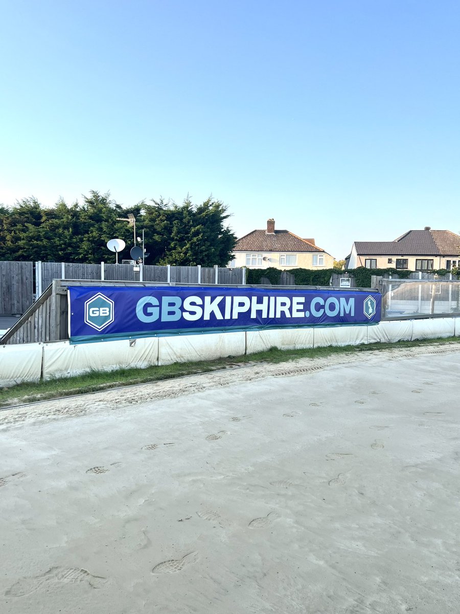 RomfordDogs's tweet image. We’re partnering with @GbSkips 🤝

It kicks off on finals night next Friday in our Pavilion Restaurant, watch out next week for a bombshell invitational race reveal.👀

For now, check out the advertising around the track!👇