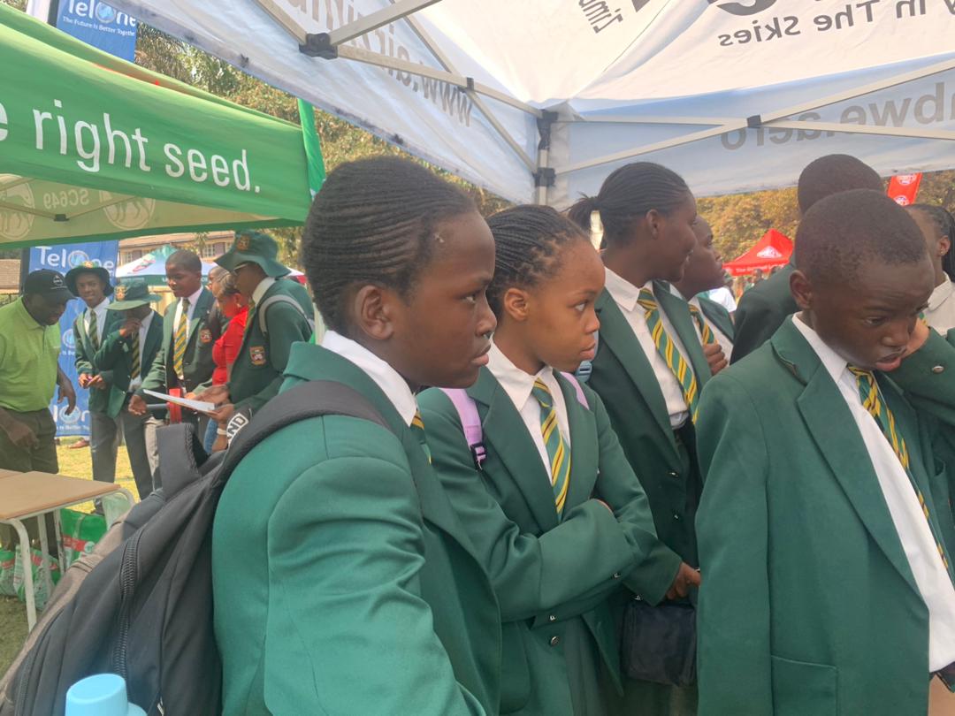 FlyAirZimbabwe's tweet photo. #NurturingFutureAviators
Today, Air Zimbabwe had the pleasure of participating in the Eaglesvale Senior School career guidance fair. We connected with passionate students interested in aviation careers. A heartfelt thank you to Eaglesvale Senior School for inviting us. #FlyWithAirZimbabwe