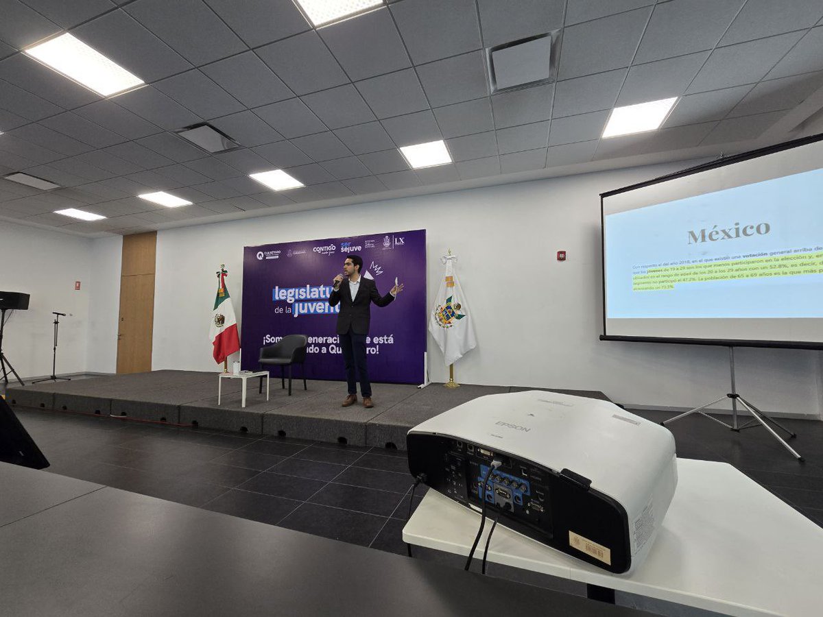 Parlamento Juvenil 2024 📢

Es fundamental incentivar la participación política de la juventud queretana para seguir siendo un estado innovador, disruptivo e inclusivo con todos y todas los queretanos y seguir fortaleciendo nuestra democracia. 

#TodosPorLaJuventud <a href="/SejuveQro/">SEJUVE QUERÉTARO</a>