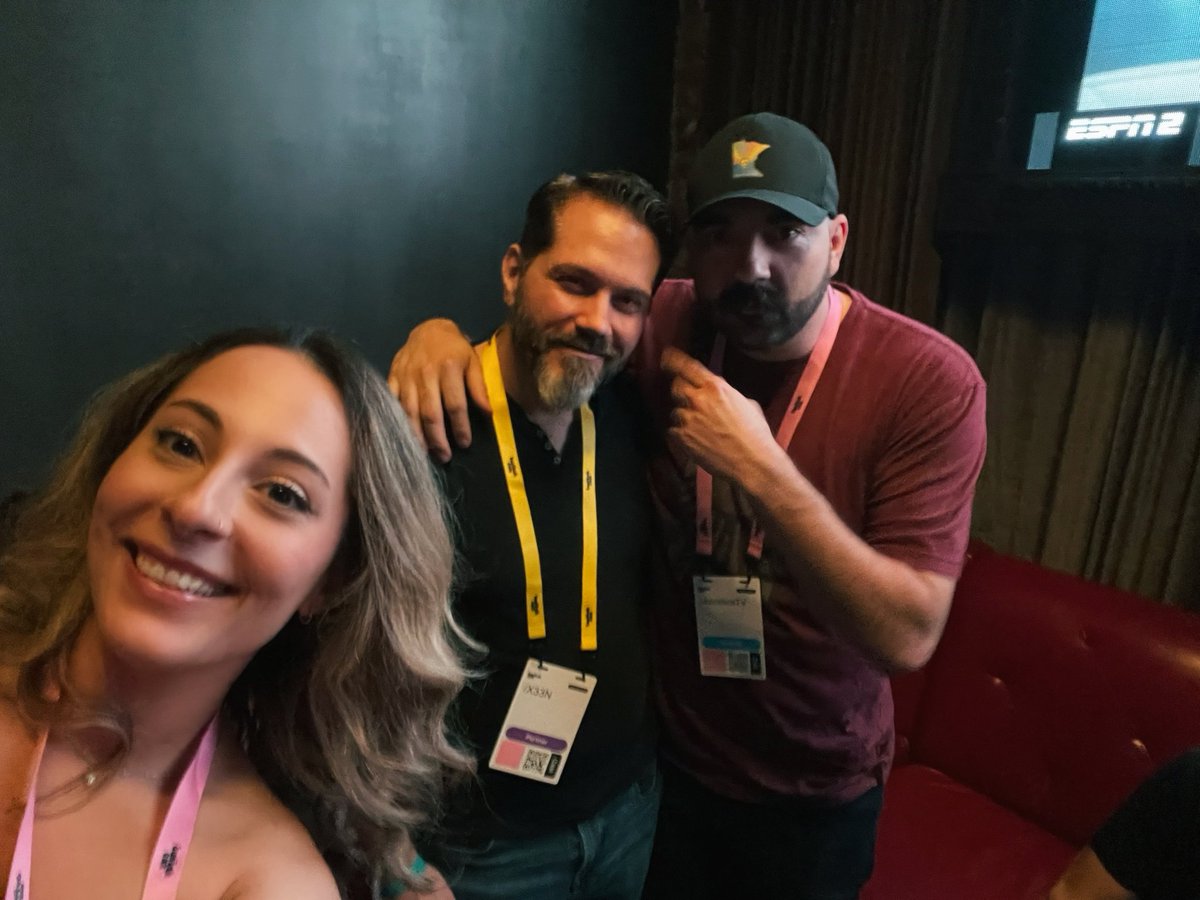 im a vip in both of their chats