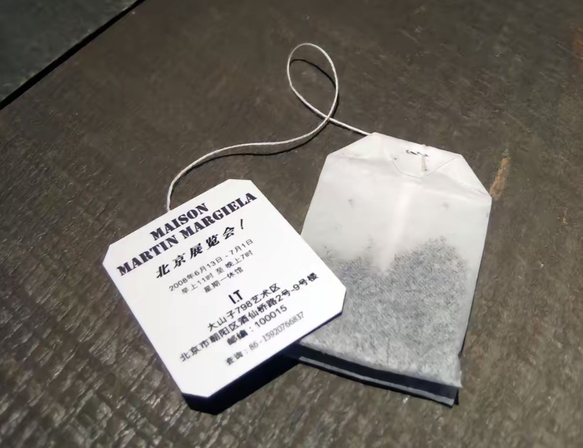 140ghostdance's tweet photo. Maison Martin Margiela fashion runway show invitations https://t.co/GGLTYXuC61