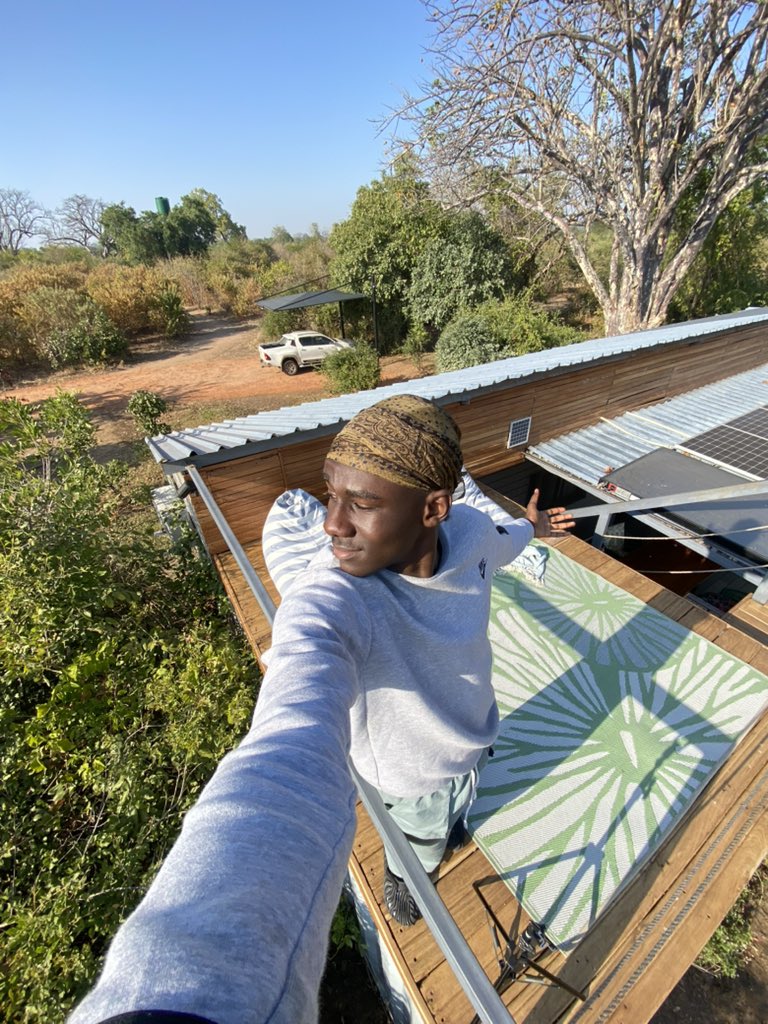 honeymarku5's tweet photo. 4 nights at The Bush Box! A container-home Airbnb in Mfuwe, Zambia🐘(Full YouTube of stay, link in bio🔗) https://t.co/ByV2TqYg1Q