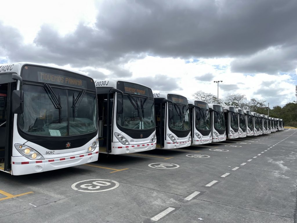 MiBus anunció que llevará a cabo un estudio de demanda para evaluar las necesidades de transporte de los pacientes oncológicos que se trasladarán a la Ciudad de la Salud, tras la reubicación del Instituto Oncológico Nacional, siguiendo directrices del Presidente José Raúl Mulino.