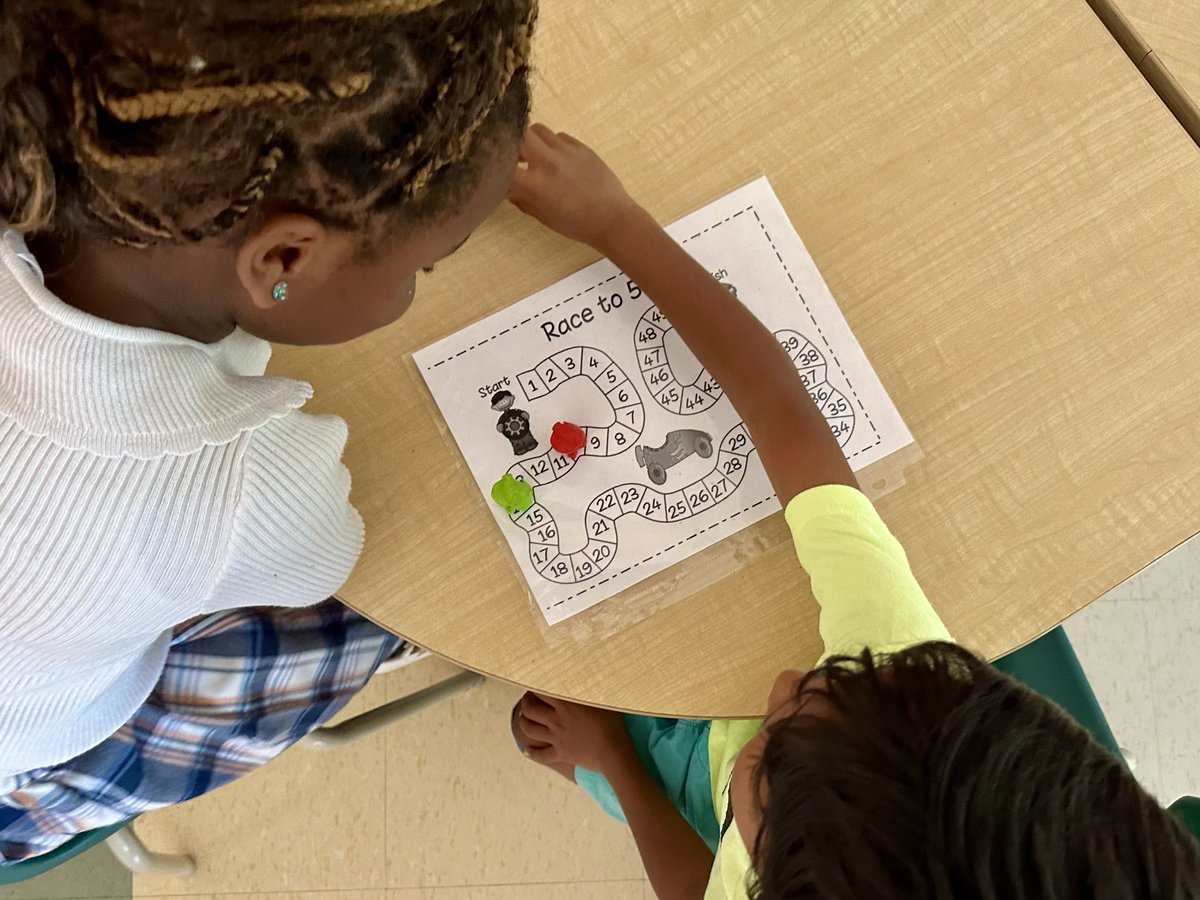 Mrs.Farmer tweet media