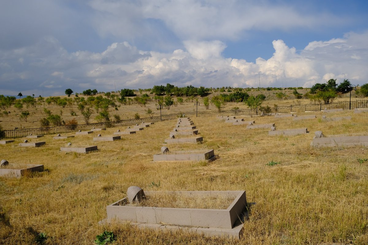 🇹🇷 1893 Rus-Osmanlı Savaşı’nda şehit olan askerler...

📍 Aziziye Tabyası, (Erzurum)

📸 | <a href="/MurattSaribas/">Murat Sarıbaş</a>, (2024, Eylül)