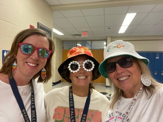 Amanda Schmid tweet media