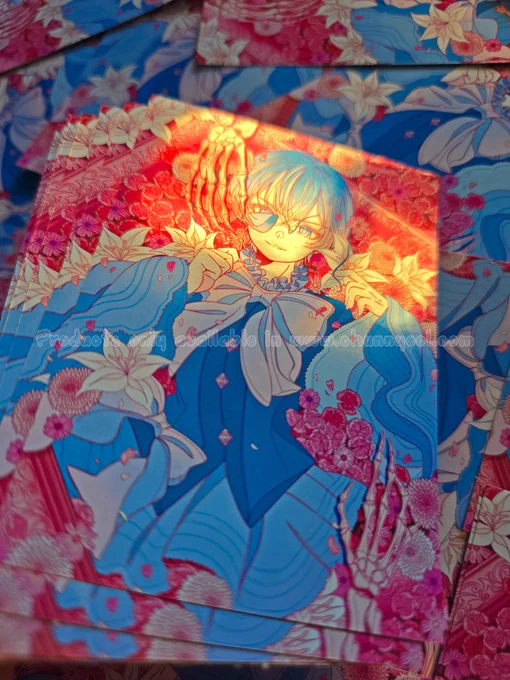 So... I tested new papers and THE GLOW!!!I will give them away for free on the orders made before this Sunday!! (They are stickers!!!) Also, the orders that were made this week will receive them too! 