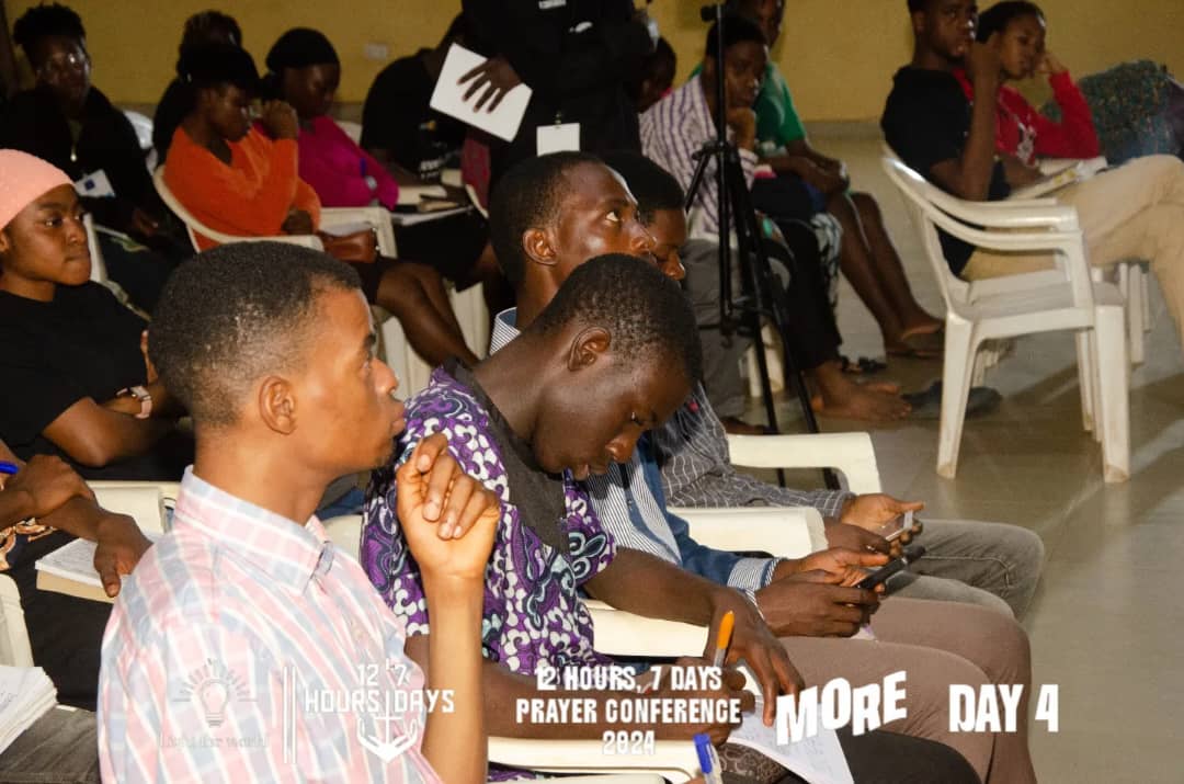 12hours7days Prayer Conference tweet media