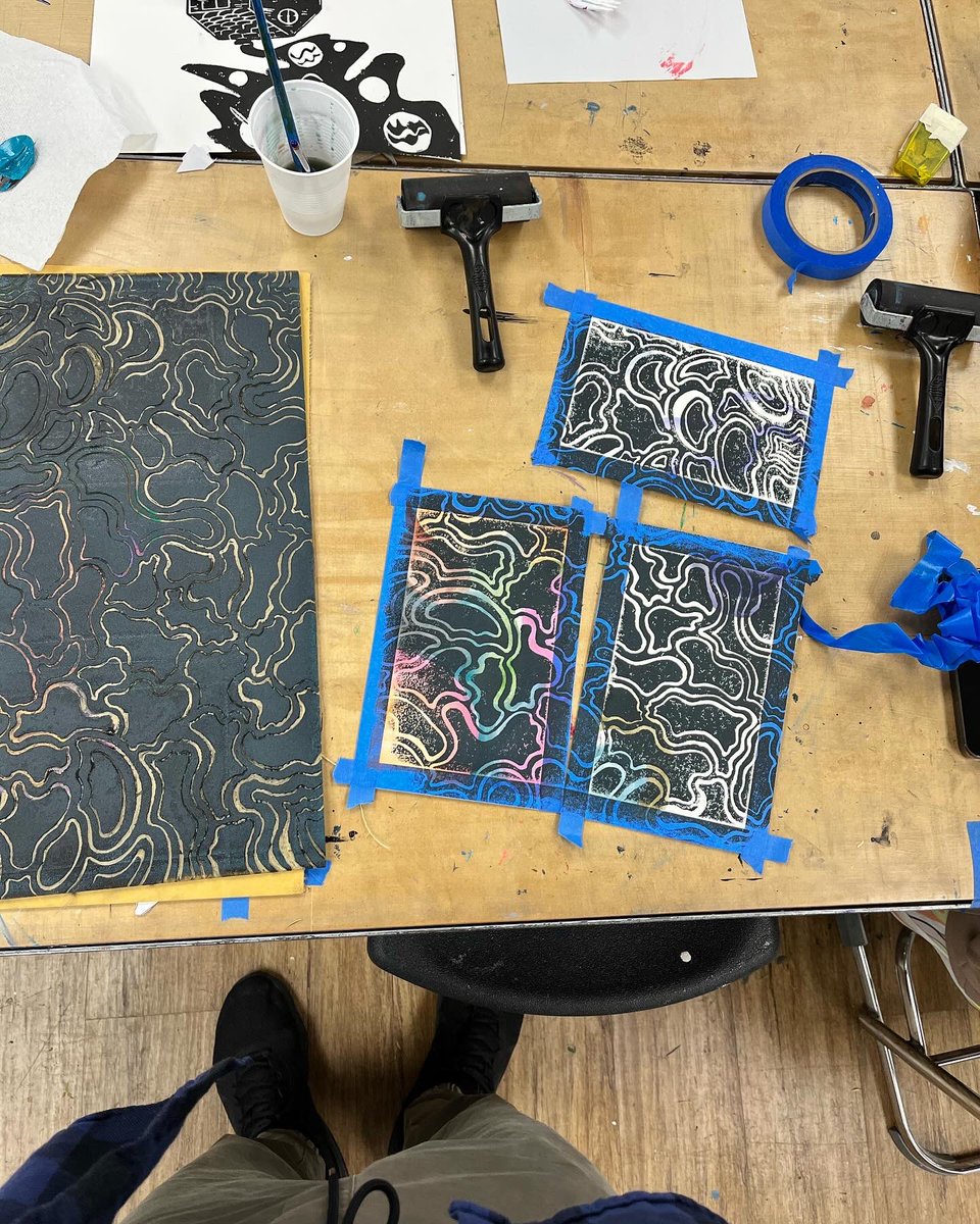 CruzControl96's tweet photo. hi all, I’m offering up 3 different sizes of 

*laminated watercolor + linocut stamped prints* on Kofi https://t.co/YSXyHtTgyt