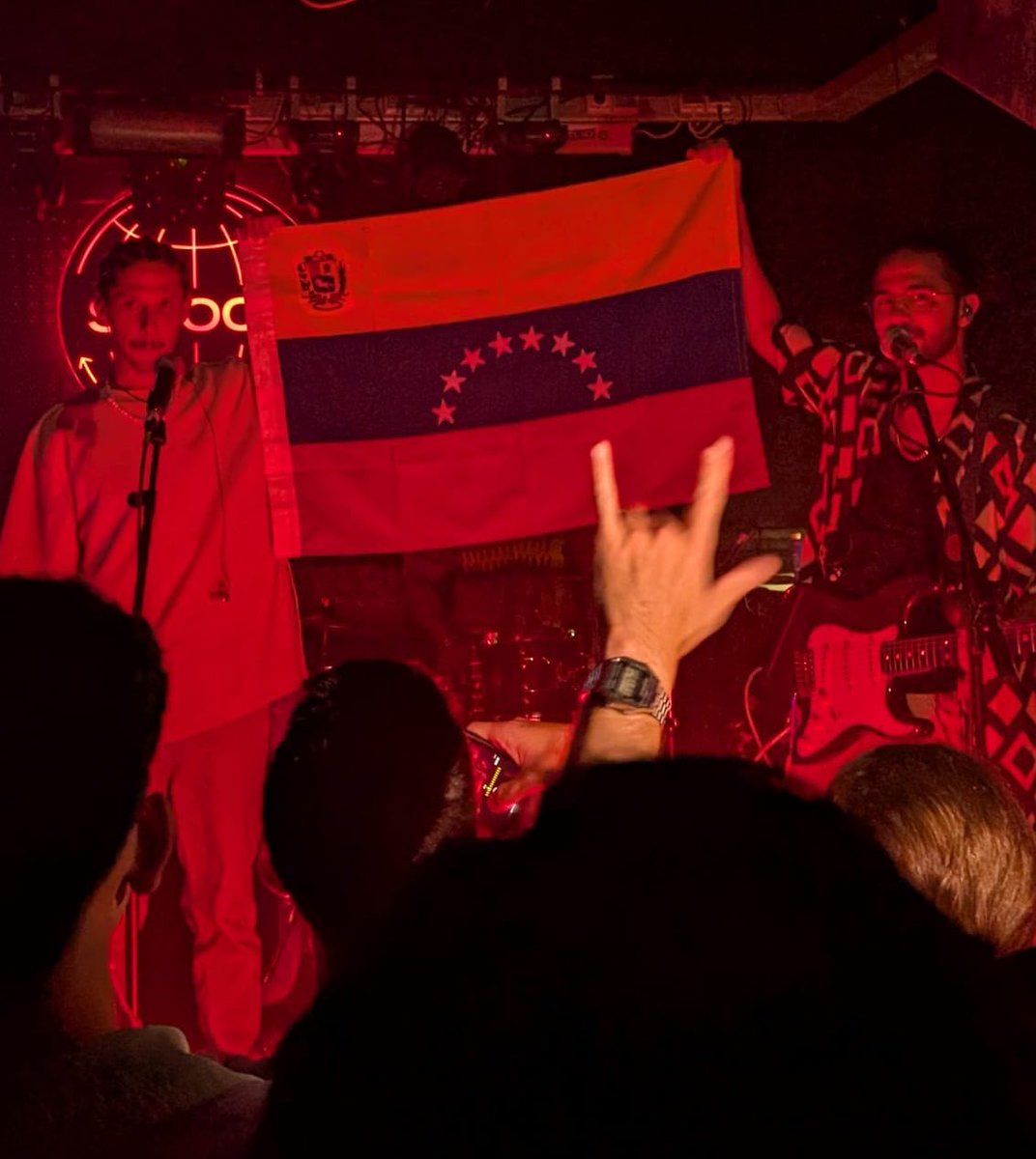 All We Need Is Love❤️🇻🇪