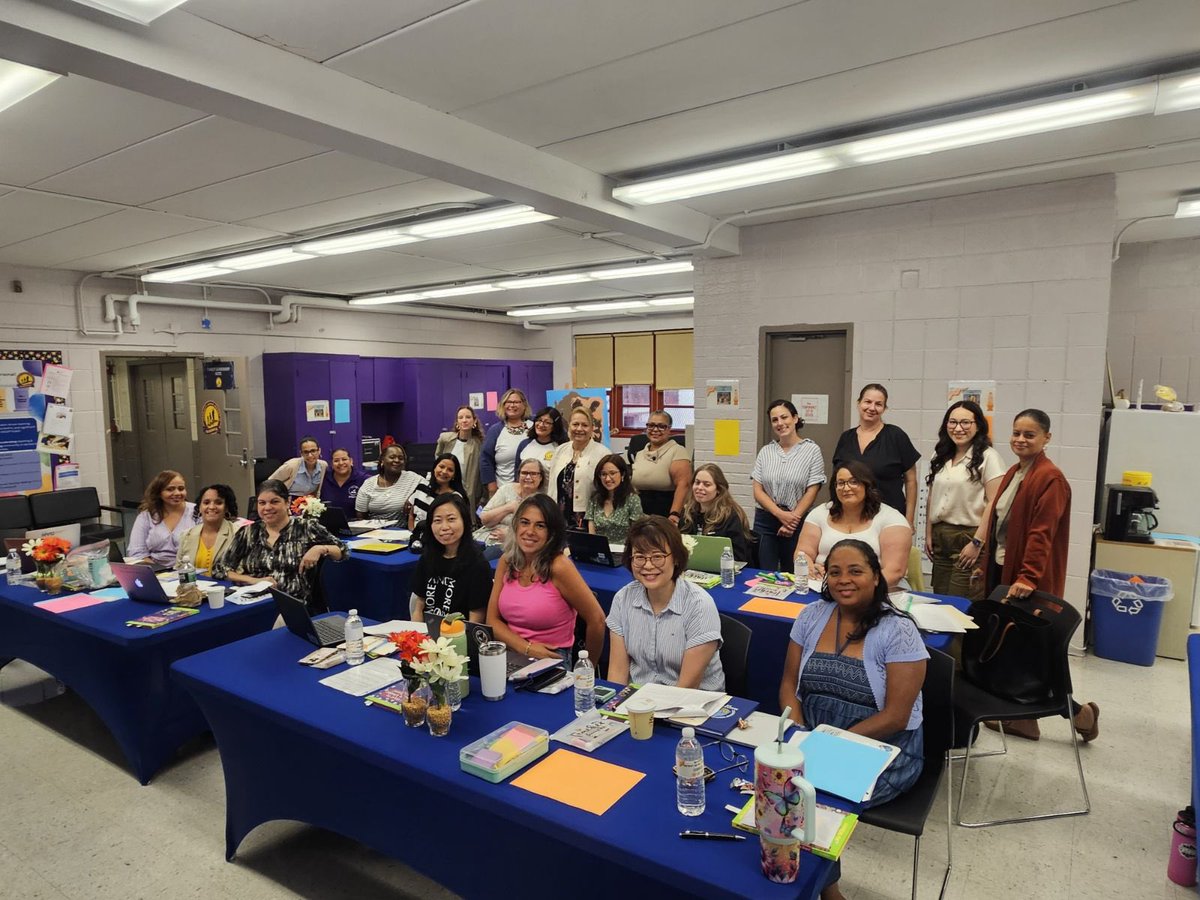 Community District 32 tweet media