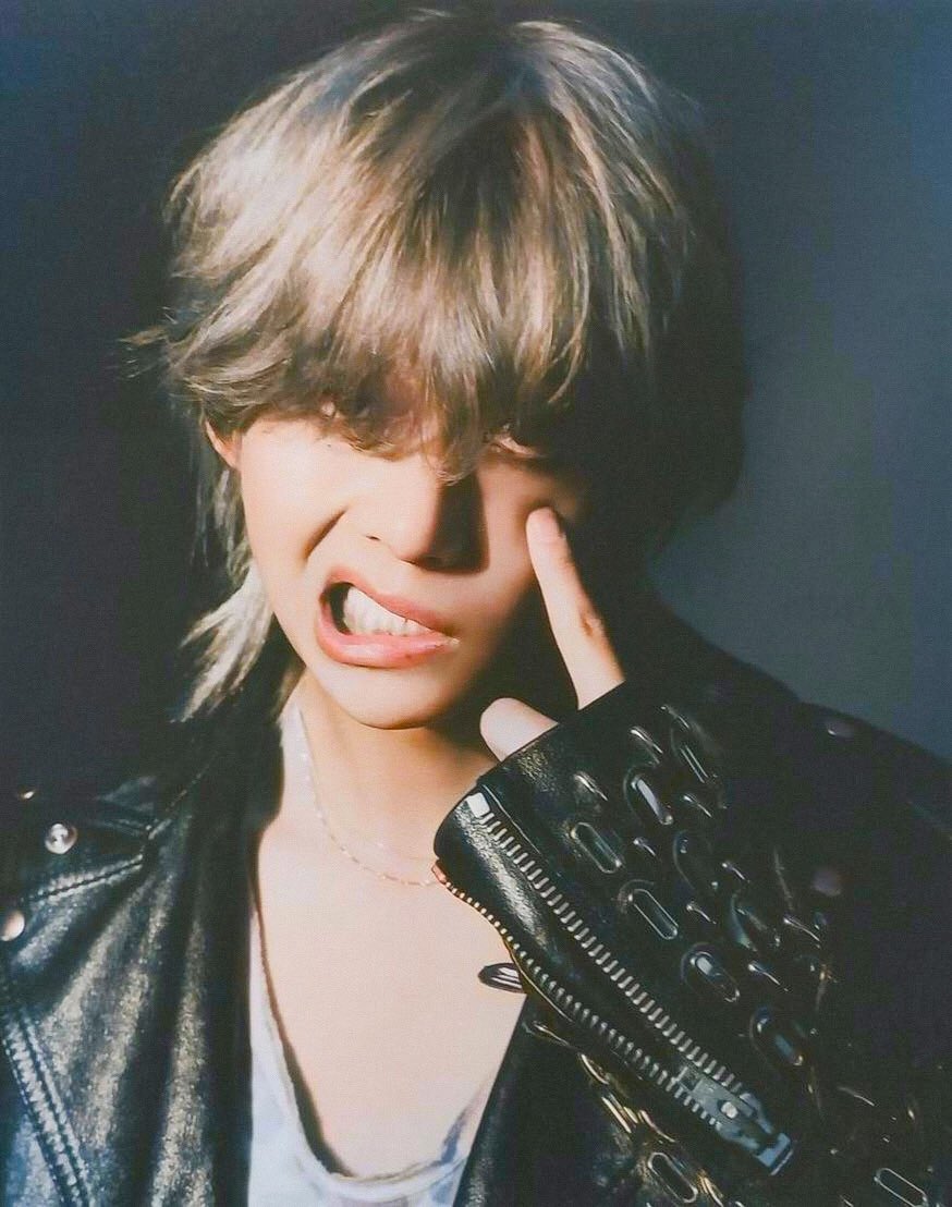 KIM TAEHYUNG | LAYOVER LP