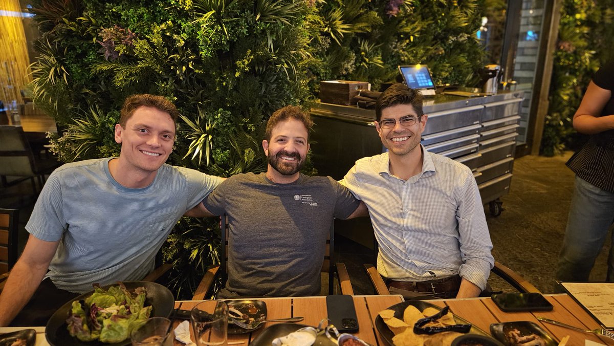 Desai Sethi Urology Institute (@dsui_miami_uro) on Twitter photo Amazing resident/fellow/faculty social event last night! Great friends, great food, great time! <a href="/UMiamiHealth/">UMiami Health System</a> <a href="/JacksonHealth/">Jackson Health System</a> Amazing resident/fellow/faculty social event last night! Great friends, great food, great time! <a href="/UMiamiHealth/">UMiami Health System</a> <a href="/JacksonHealth/">Jackson Health System</a>