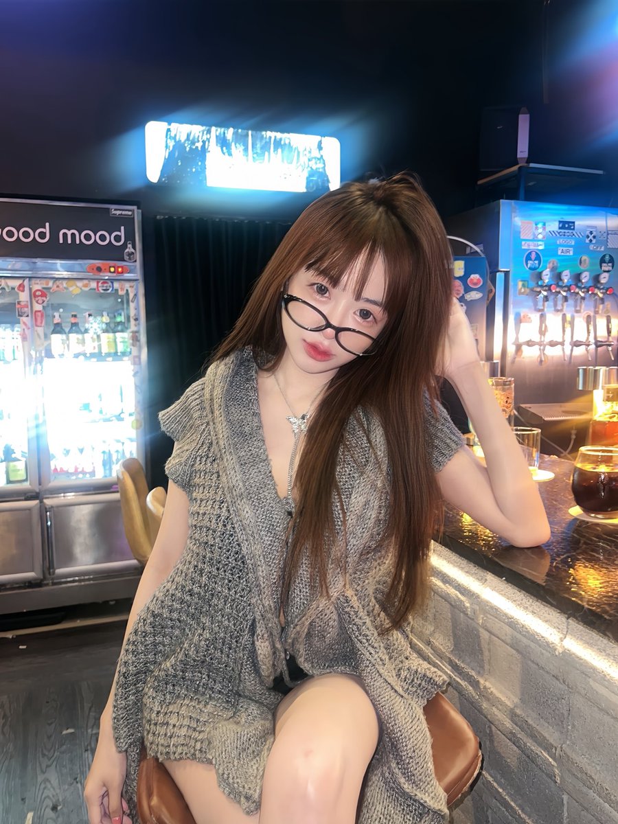 หน้าเมาปะ😝 https://t.co/1eQGNB09xj