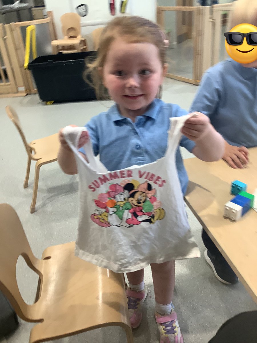 Tying up with the school’s pathway on sustainability, we asked our young learners to bring in some of their old t-shirts. Using their sewing skills they turned their T-shirts into bags! 🧵🪡 <a href="/FroebelTrust/">Froebel Trust</a> <a href="/FroebelFriends/">Froebel Friends ERC</a> <a href="/froebelfutures/">froebelianfutures</a> #Sustainability