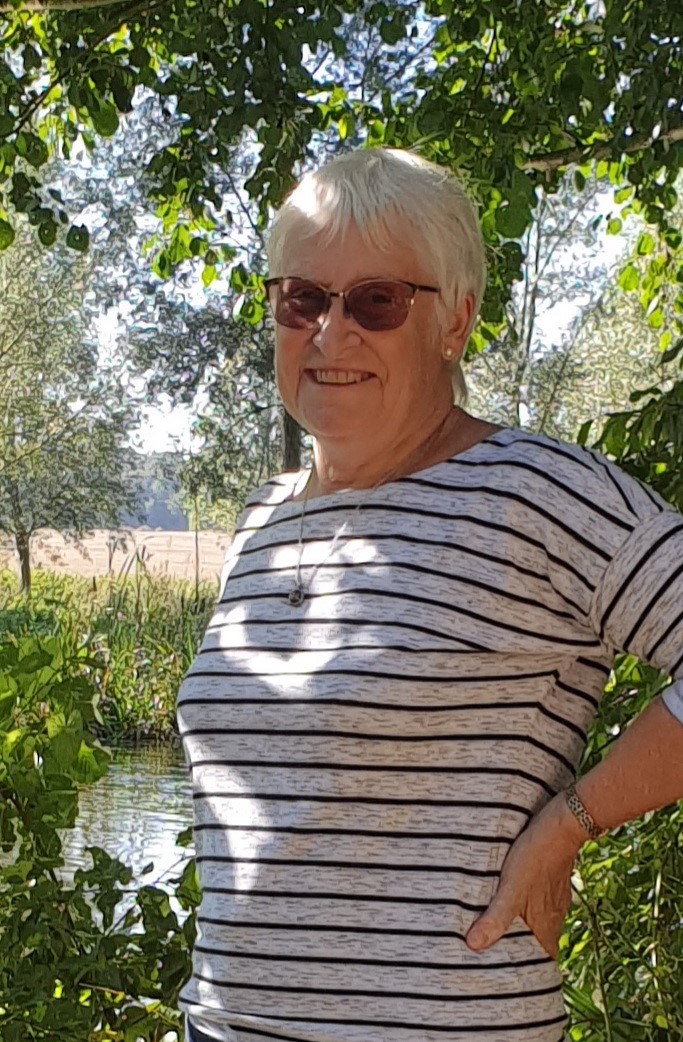 Good luck to our amazing supporter, Miki Davies, who will be skydiving on her 71st birthday tomorrow in memory of her son Tom, who was supported by our charity. Please sponsor the brave great-grandmother who will be skydiving at Beccles Airfield in Suffolk gofund.me/d595bc0b