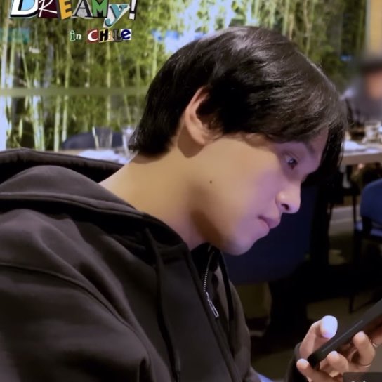 LHCFEED's tweet photo. hellooo handsome... https://t.co/B3XHVmWVbj
