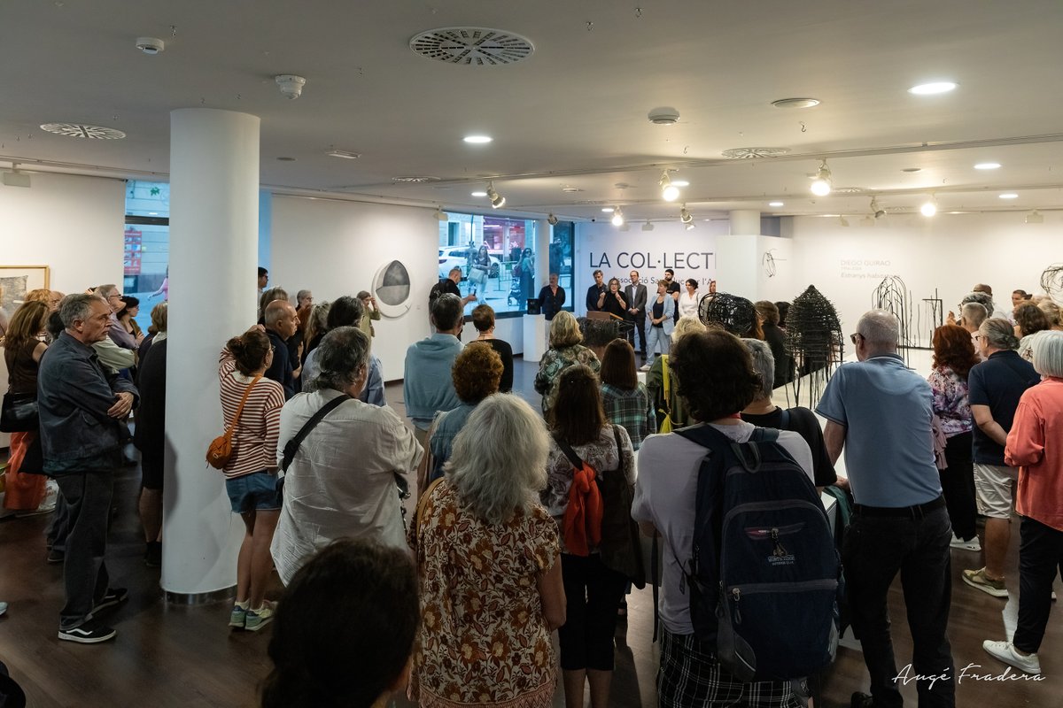 ASS_SantLluc's tweet photo. Quina nit ahir!
#Inaugurada "La Col·lectiva 2024". Moltes gràcies a tothom que va venir! Seguim treballant per la ciutat i els seus artistes i ho volem fer durant molts anys més! 🗣️ 🤝
No us la perdeu! #Imprescindible https://t.co/L8pVFMxfMD