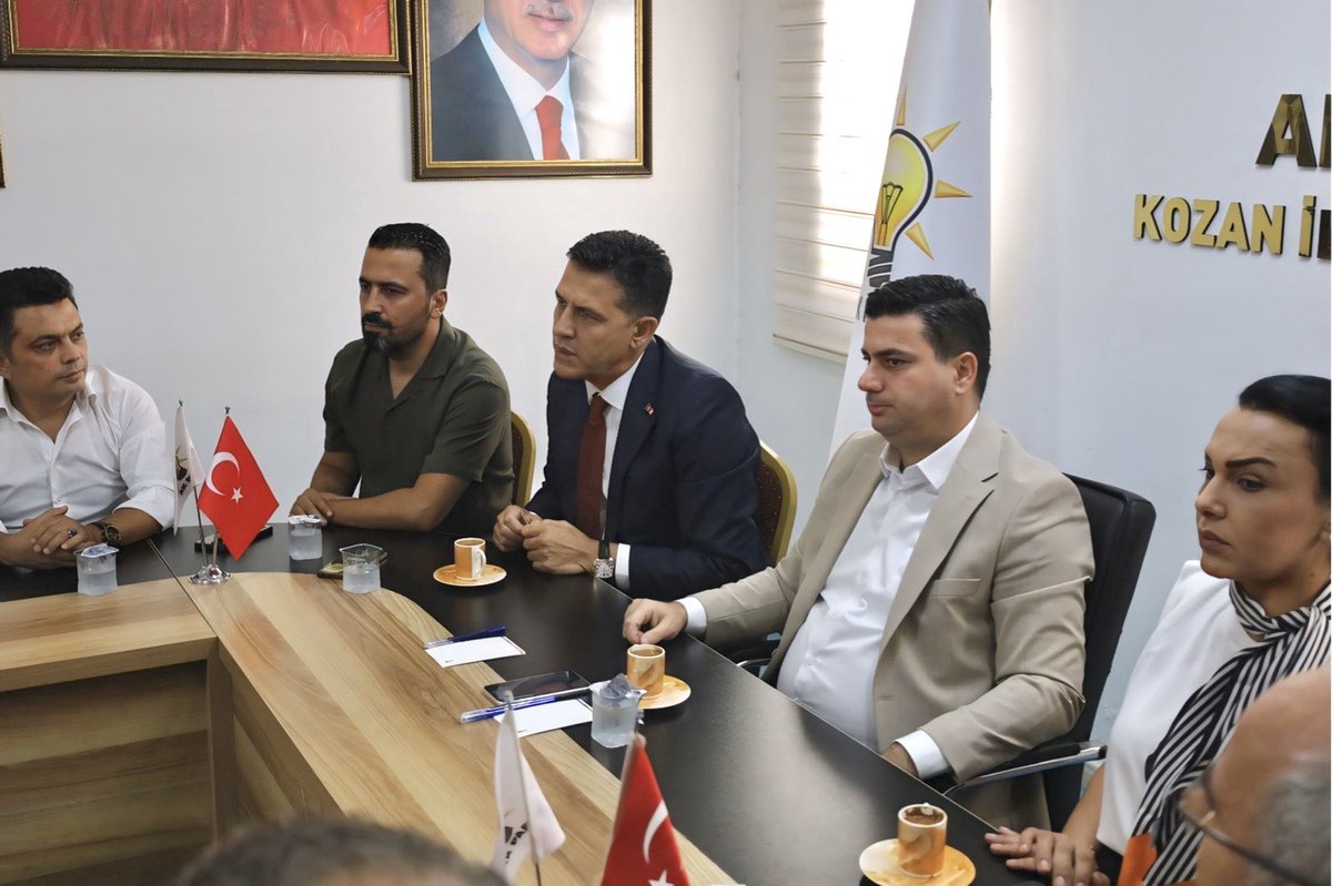 PolatKaya01's tweet photo. Cumhur İttifakı Belediye Başkanımız Sayın Mustafa Atlı ve ekibini parti binamızda misafir ettik. 
Nazik ziyaretleri ve hoş sohbetleri için kendilerine teşekkür ederim.
Kozanımızın yarınları için iş birliği ve dayanışma içinde olmaya devam edeceğiz. https://t.co/lSYUAnB8YC