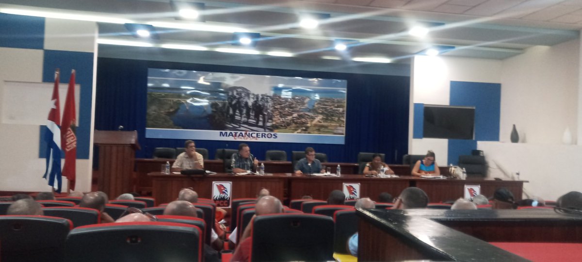 Gobierno Provincial del Poder Popular en Matanzas (@gpppmatanzas) on Twitter photo #Ahora chequea la agricultura en #Matanzas los indicadores con la presencia del primer secretario del <a href="/PartidoPCC/">Partido Comunista de Cuba</a> en Matanzas <a href="/mariofsabines/">Mario Sabines Lorenzo</a> y la gobernadora <a href="/CaridadPoey/">Marieta Poey Caridad</a>.
#MatancerosEnVictoria #GobMtz #Ahora chequea la agricultura en #Matanzas los indicadores con la presencia del primer secretario del <a href="/PartidoPCC/">Partido Comunista de Cuba</a> en Matanzas <a href="/mariofsabines/">Mario Sabines Lorenzo</a> y la gobernadora <a href="/CaridadPoey/">Marieta Poey Caridad</a>.
#MatancerosEnVictoria #GobMtz