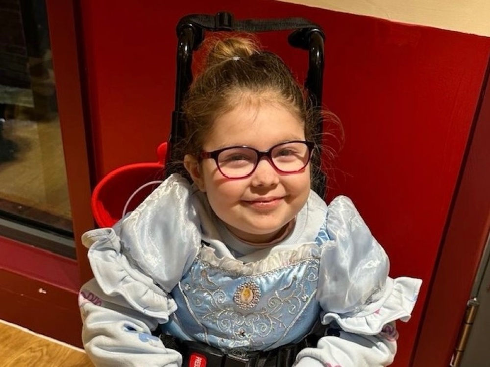An incredibly inspirational story!!

When Sophie passed away her classmates and friends set out in her honour!❤️

Read more about Sophie's story!⬇️⬇️⬇️
ow.ly/QU4G50TrL7E