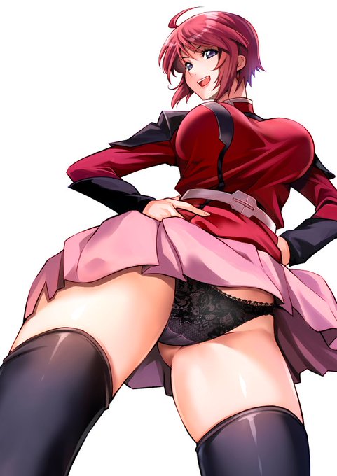 #見た人も無言で太ももを貼る 