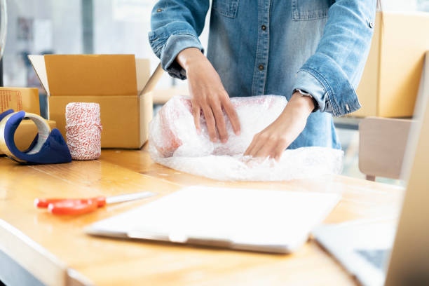 packagingtools's tweet image. Don&apos;t stress about packaging - let Packaging Tools handle it all. From manufacturing to retail, we&apos;ve got you covered. Contact us today for all your packaging needs. #PackagingTools #BusinessSolutions