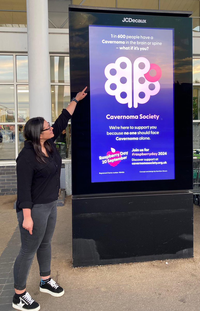 TheCavernomaSoc's tweet image. Happy #RaspberryDay! The day to raise awareness of #Cavernoma! We are the 1st #UK #cavernomacharity to launch an awareness day in the UK in 2020 with the support of @EUneurology. This year we have more than 1200 billboard across the UK! Go a spot one. #spotted