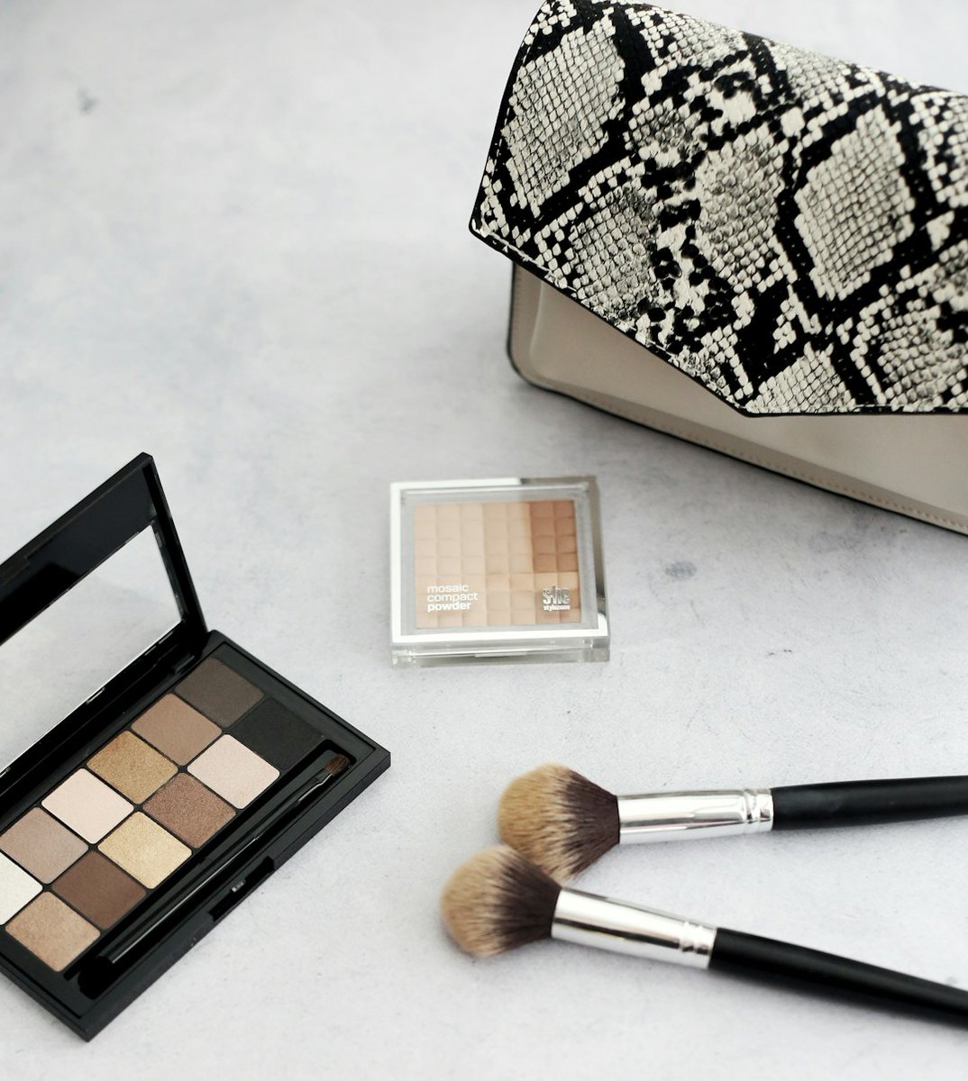 New eyeshadow game strong!