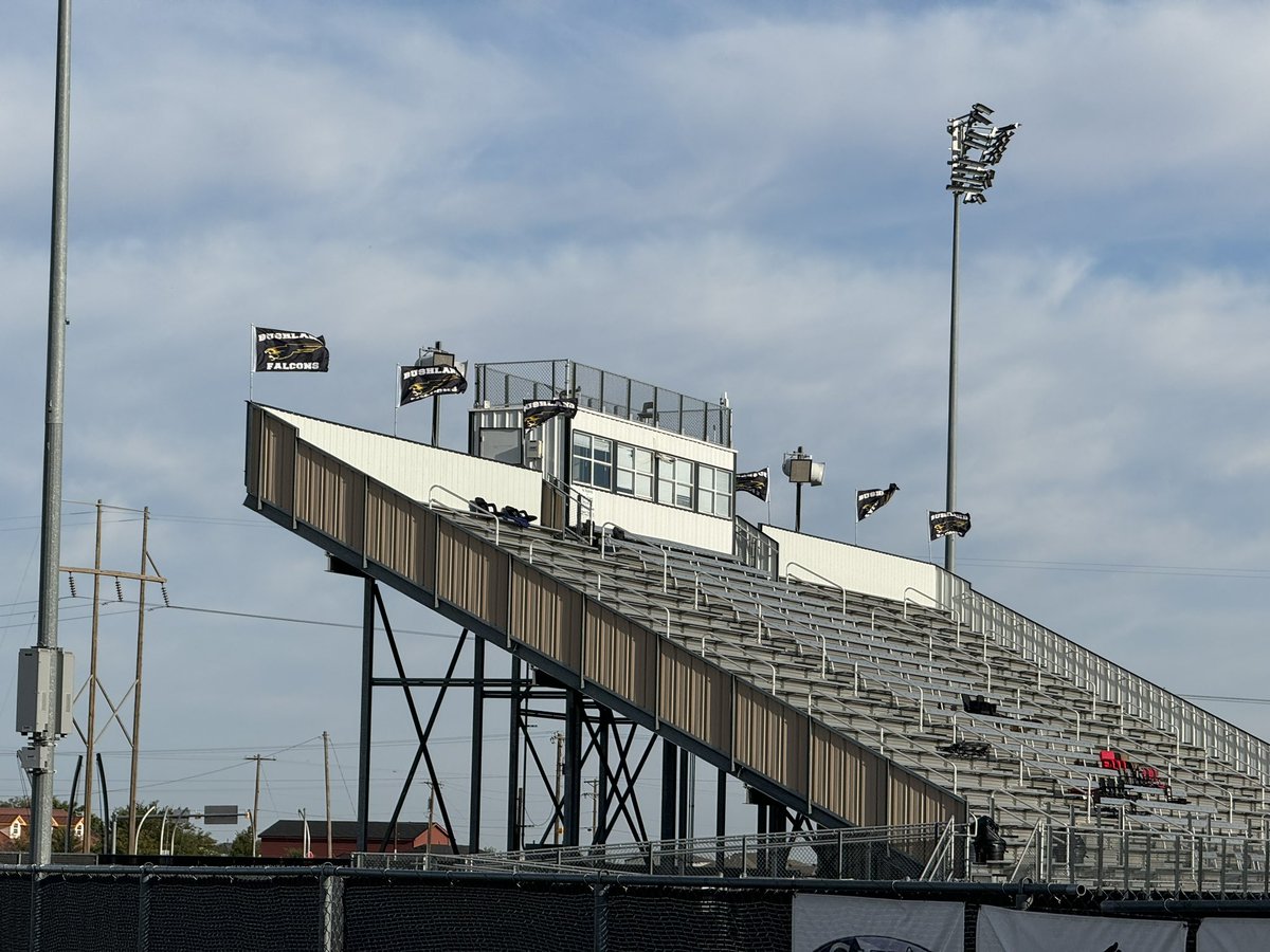 Bushland High School tweet media