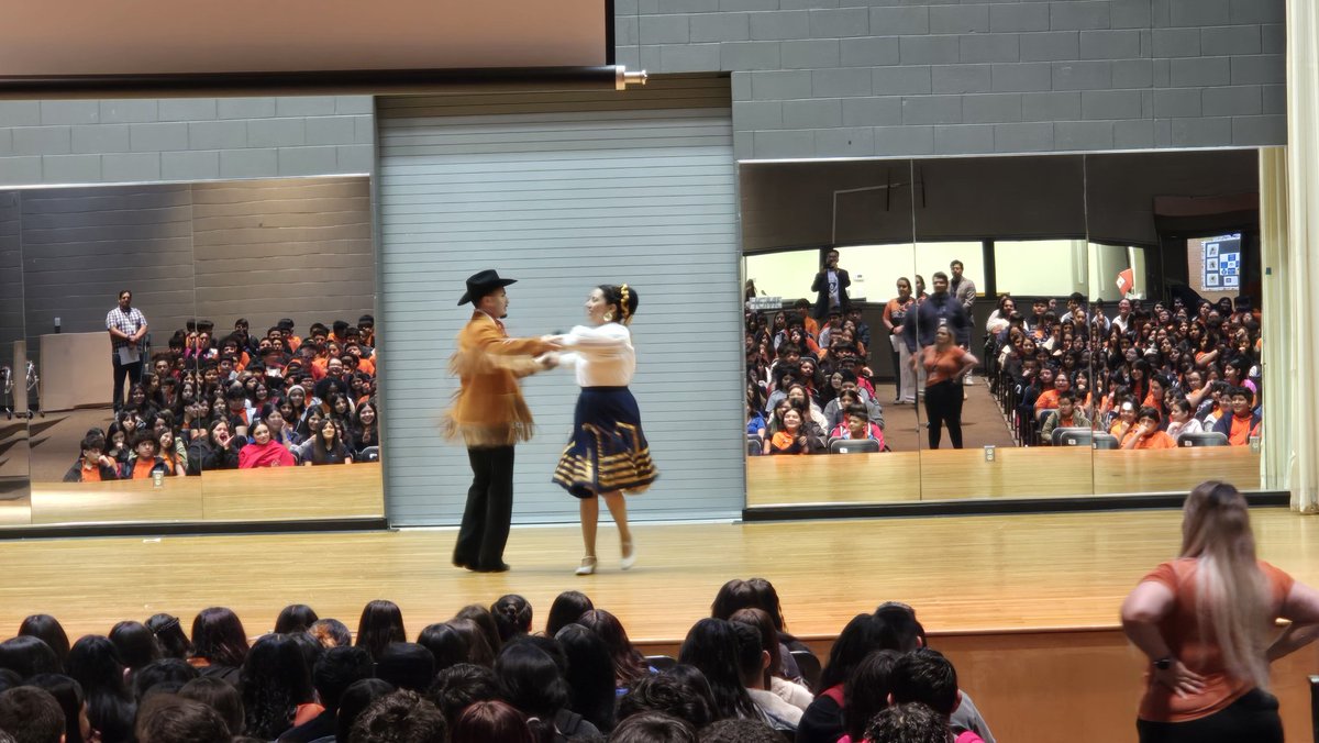 H.P. Garcia MS, IB World School (@garciams_disd) on Twitter photo Celebrating Hispanic Heritage Month with a folklorico performance featuring Garcia's very own Mr. Gomez! Celebrating Hispanic Heritage Month with a folklorico performance featuring Garcia's very own Mr. Gomez!