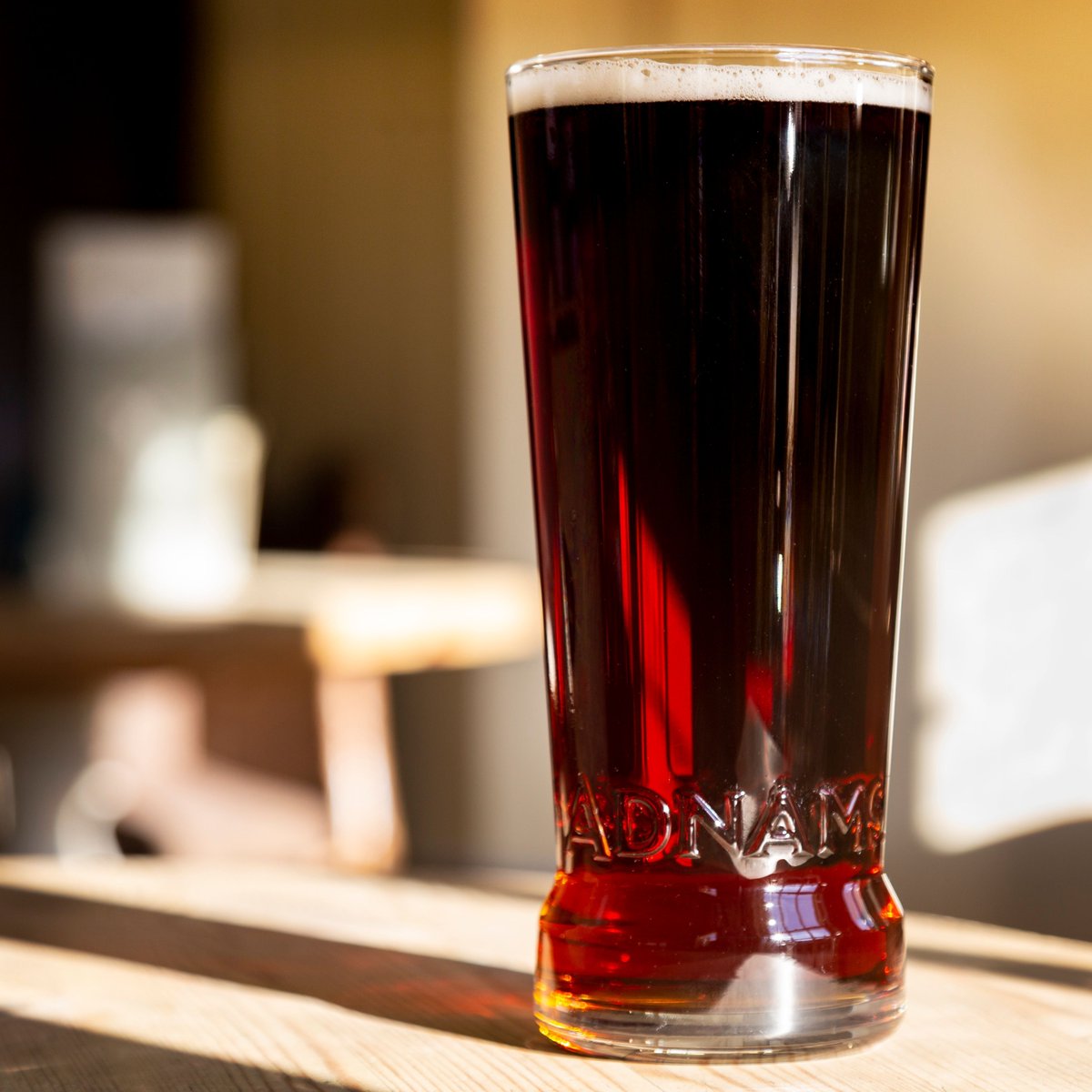 Adnams's tweet image. Friday calls for Cask Broadside! 🍻 What&apos;s your weekend pint? 
 
@CaskAleWeek
#CaskAleWeek #CaskAleWeek2024