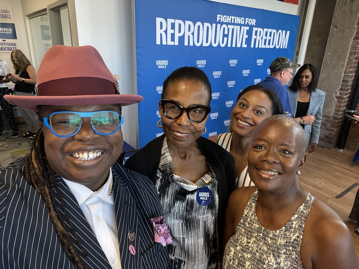 latashaforpa's tweet image. Thanks @MayaHarris_ for stopping in my district on the #ReproductiveFreedom Bus Tour for the #KamalaHarris campaign! 

From #abortion access to #Blackmaternalhealth, we covered the issues that your sister has fought for her entire career. 

When we fight, we will win on Nov. 5!