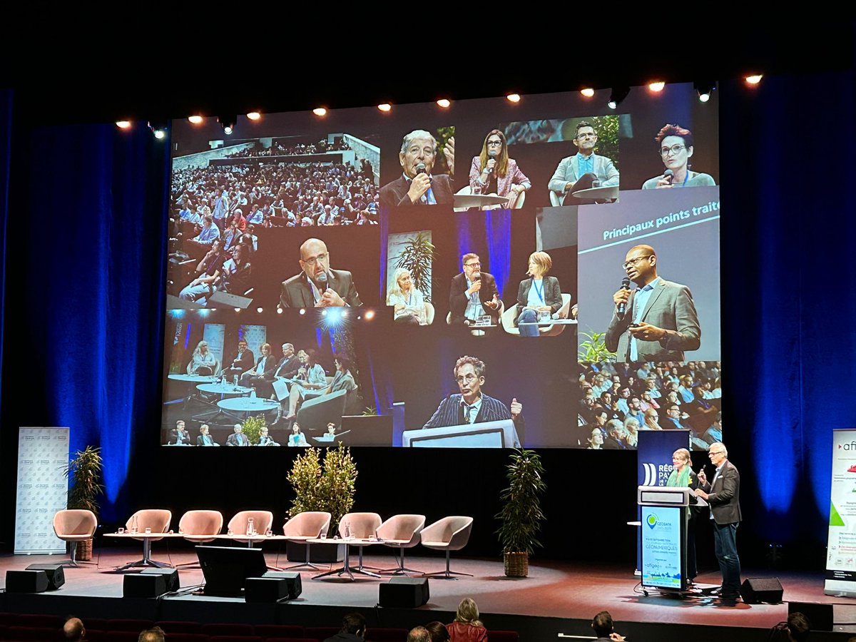 CRIGE Normandie (@crigenormandie) on Twitter photo Les #GeoDataDays 2024 tirent leur révérence après une très belle édition riche d’enseignement et d’échanges.
Place aux #GeoDataDays 2025 les 10&11 sept. 2025 à Marseille !
Merci à l’<a href="/afigeo_asso_fr/">Afigéo 🌐</a> et <a href="/DecryptaGeo/">DECRYPTAGÉO</a> et aussi à <a href="/paysdelaloire/">Pays de la Loire</a> et <a href="/NantesMetropole/">Nantes Métropole</a> pour leur accueil. Les #GeoDataDays 2024 tirent leur révérence après une très belle édition riche d’enseignement et d’échanges.
Place aux #GeoDataDays 2025 les 10&11 sept. 2025 à Marseille !
Merci à l’<a href="/afigeo_asso_fr/">Afigéo 🌐</a> et <a href="/DecryptaGeo/">DECRYPTAGÉO</a> et aussi à <a href="/paysdelaloire/">Pays de la Loire</a> et <a href="/NantesMetropole/">Nantes Métropole</a> pour leur accueil.