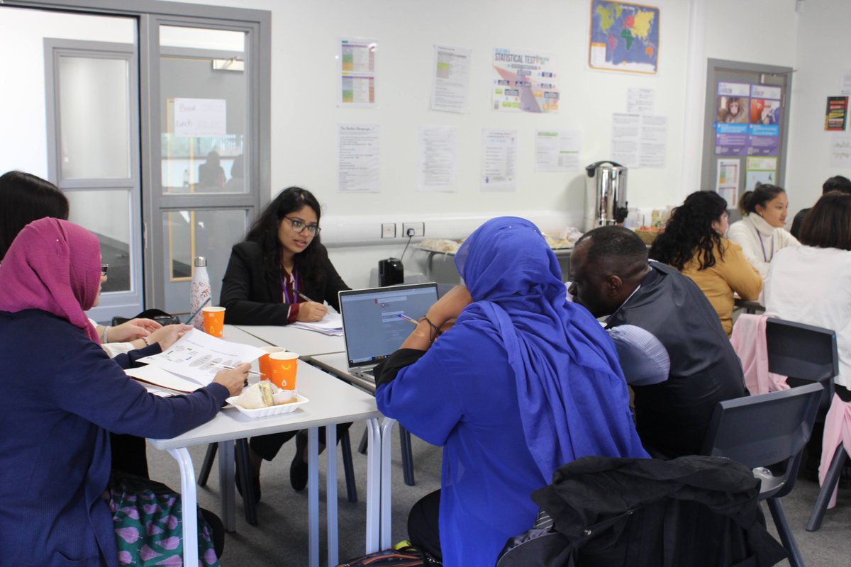 Thank you to ECT year 1s from <a href="/bolderlondon/">Bolder Academy</a> , <a href="/GunnersburySch/">Gunnersbury Catholic School</a> , <a href="/TGS_Boys/">The Green School for Boys</a>  and <a href="/TGS_Girls/">The Green School for Girls</a>  who made such a great start to their ECF induction at the <a href="/bestpracticenet/">BestPracticeNetwork</a>  conference at TGST. We are very much looking forward to working with you for the next two years!