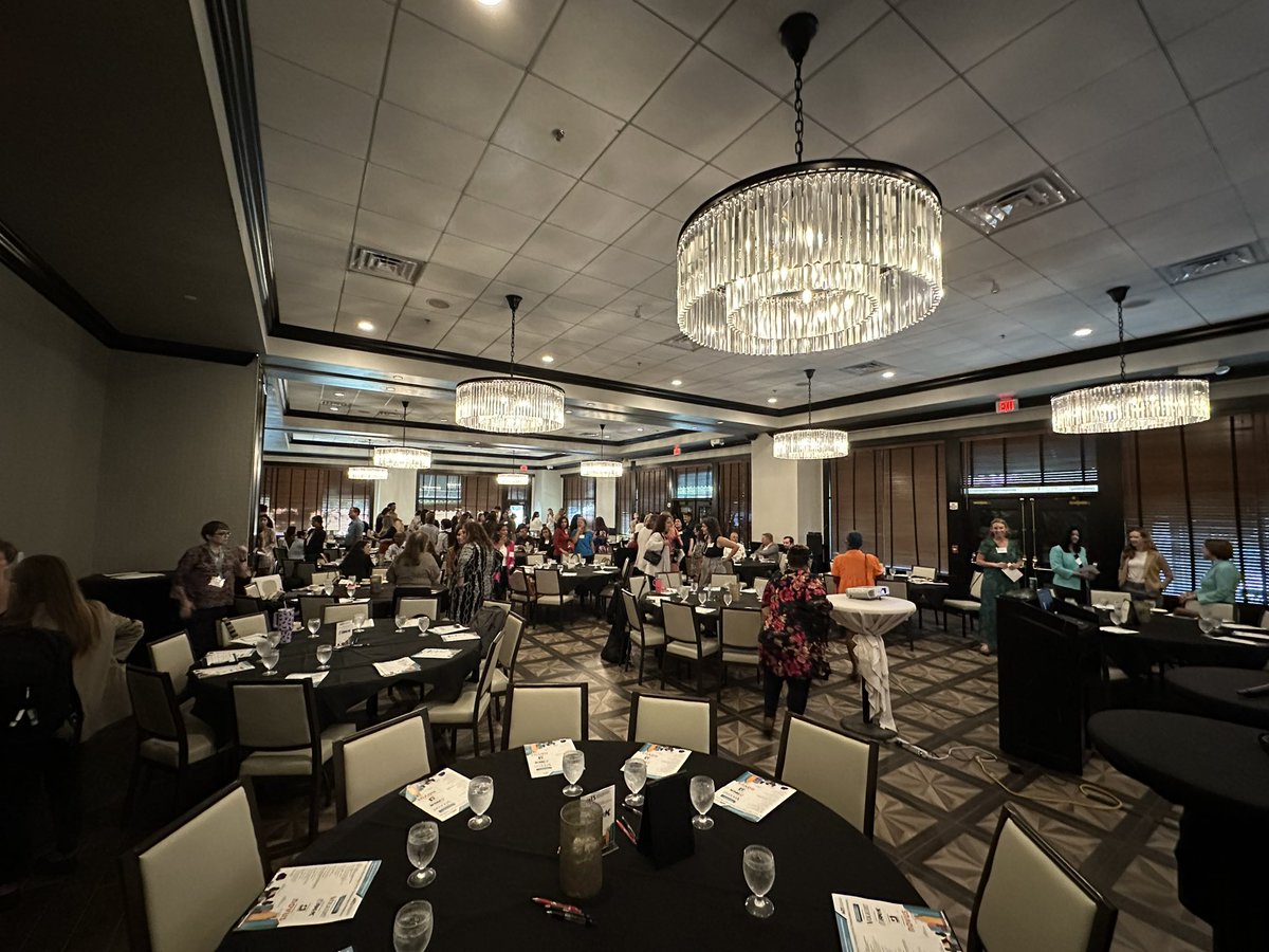 WTS HOT Chapter tweet media