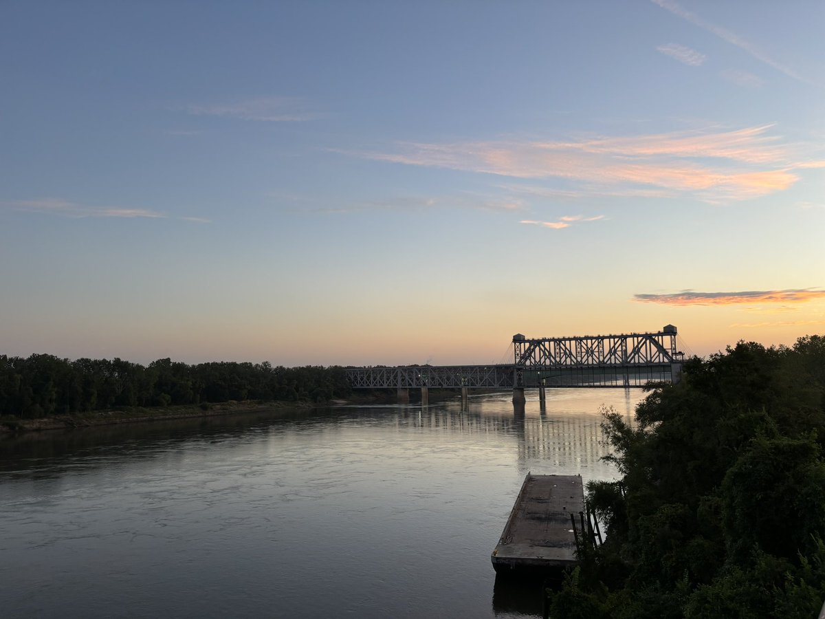 TomDaniels tweet media