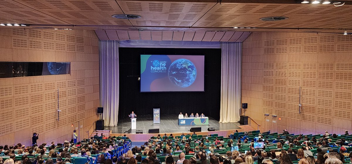 World Veterinary Association (@worldvetassoc) on Twitter photo The <a href="/WOHCongress/">World One Health Congress</a> starts today in Cape Town, to discuss global #OneHealth #science & #Policy
WVA's Councillor & Chair of the One Health Working Group @MarkSchipp is by the poster 3069-Vet medicine and community engagement strategies: One Health contributions to climate change The <a href="/WOHCongress/">World One Health Congress</a> starts today in Cape Town, to discuss global #OneHealth #science & #Policy
WVA's Councillor & Chair of the One Health Working Group @MarkSchipp is by the poster 3069-Vet medicine and community engagement strategies: One Health contributions to climate change