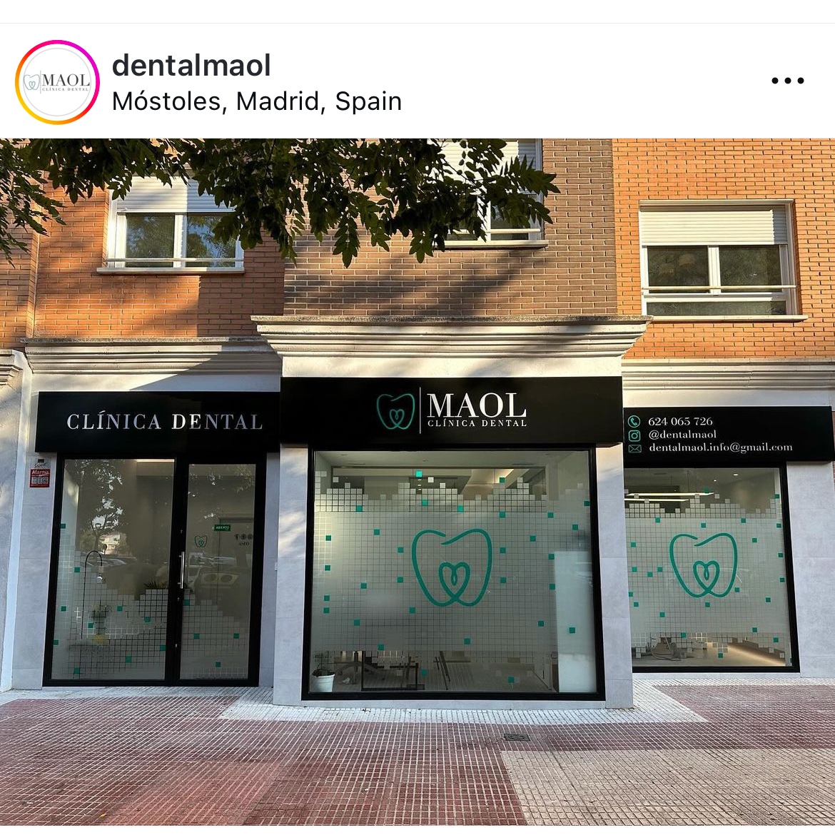 Laszloeragay's tweet photo. 🚨 Si necesitáis ir al dentista en la zona sur de Madrid, una pareja de amigos acaba de abrir esta clínica en Móstoles (Calle Río Ebro, 21). Además, Elvira es estupenda, tiene mucha experiencia y por fin se ha lanzado a poner su clínica. 
Os va a encantar (para ser un dentista). https://t.co/CNBjvlN7ec