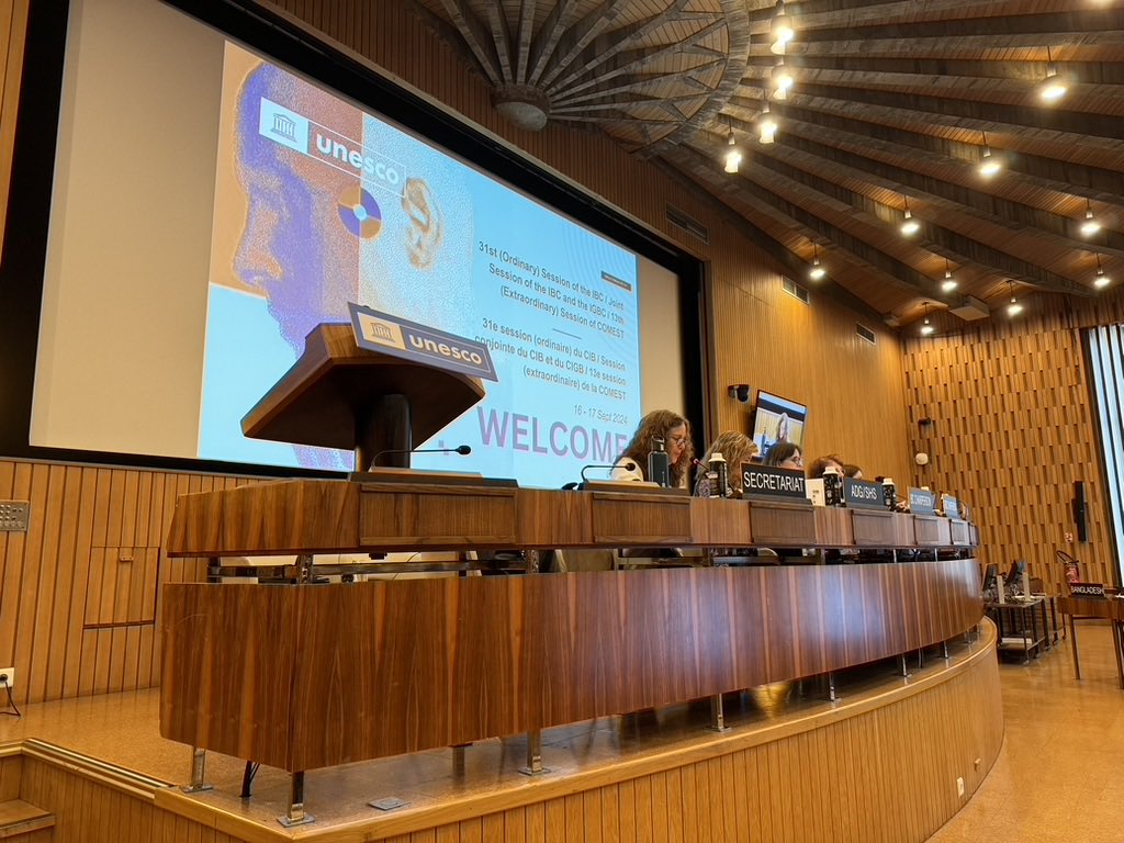 Open Quantum Institute (OQI) (@oqi_at_cern) on Twitter photo Martin Gastal, #OQI's Partnership and Engagement Lead, participated in <a href="/UNESCO/">UNESCO 🏛️ #Education #Sciences #Culture 🇺🇳</a>’s High-Level Panel on the Ethics of Quantum Computing in Paris. He discussed responsible applications of this nascent technology for global good.
Find out more about OQI at: oqi.cern Martin Gastal, #OQI's Partnership and Engagement Lead, participated in <a href="/UNESCO/">UNESCO 🏛️ #Education #Sciences #Culture 🇺🇳</a>’s High-Level Panel on the Ethics of Quantum Computing in Paris. He discussed responsible applications of this nascent technology for global good.
Find out more about OQI at: oqi.cern