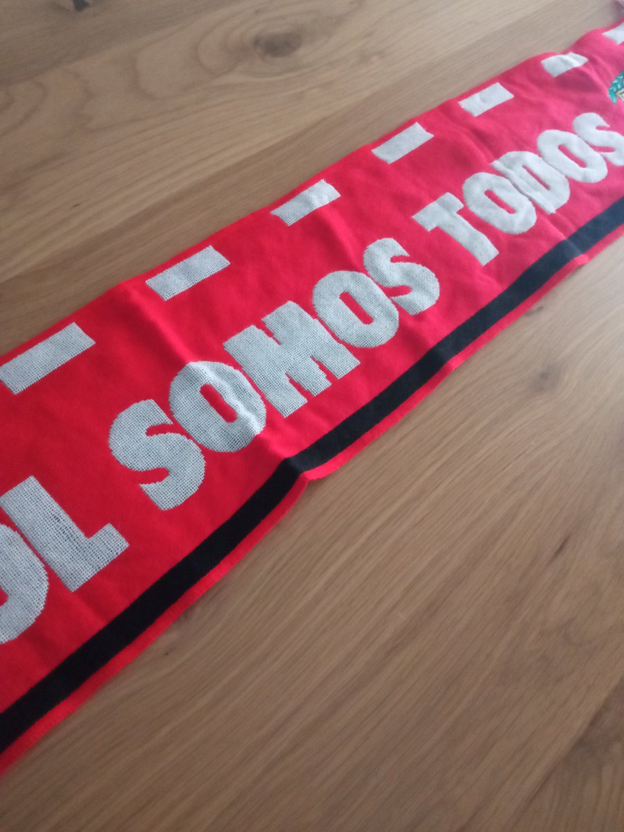bufandafutstore's tweet photo. 🧣 Bufanda de la Federación de Peñas de la UD Almería (@U_D_Almeria). 

"El fútbol somo todos". https://t.co/BYgVZSRtkP
