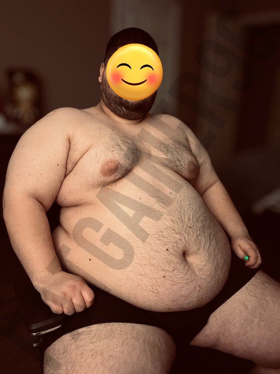 FatGainer96 tweet media